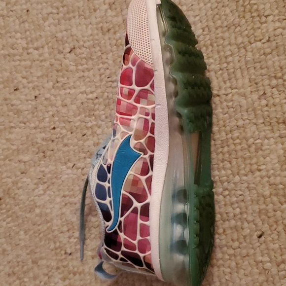 Women's One Mix Sneakers - Picture 8 of 14